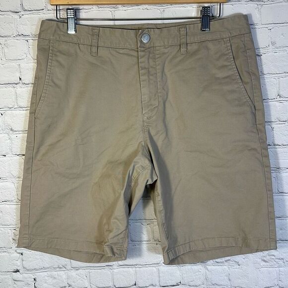Bonobos Mens 9” Inseam size 33 Khaki Chino Shorts - Picture 1 of 6